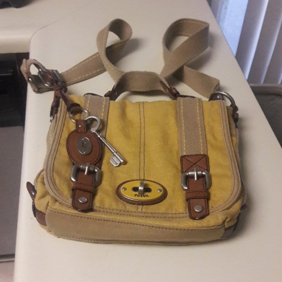 Fossil Handbags - Fossil crossbody purse